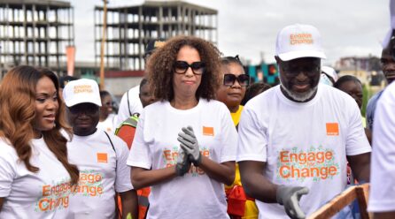 Orange Green City : plus de 500 arbres plantés à Douala pour un avenir plus vert